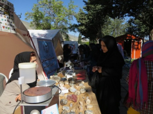 حضور فعال جهاددانشگاهی واحد لرستان در نمایشگاه مادران افلاکی